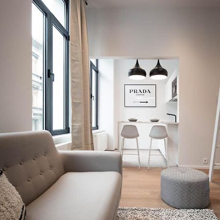 Studios Fully Equipped Near Place Stephanie Bruxelles Exterior foto